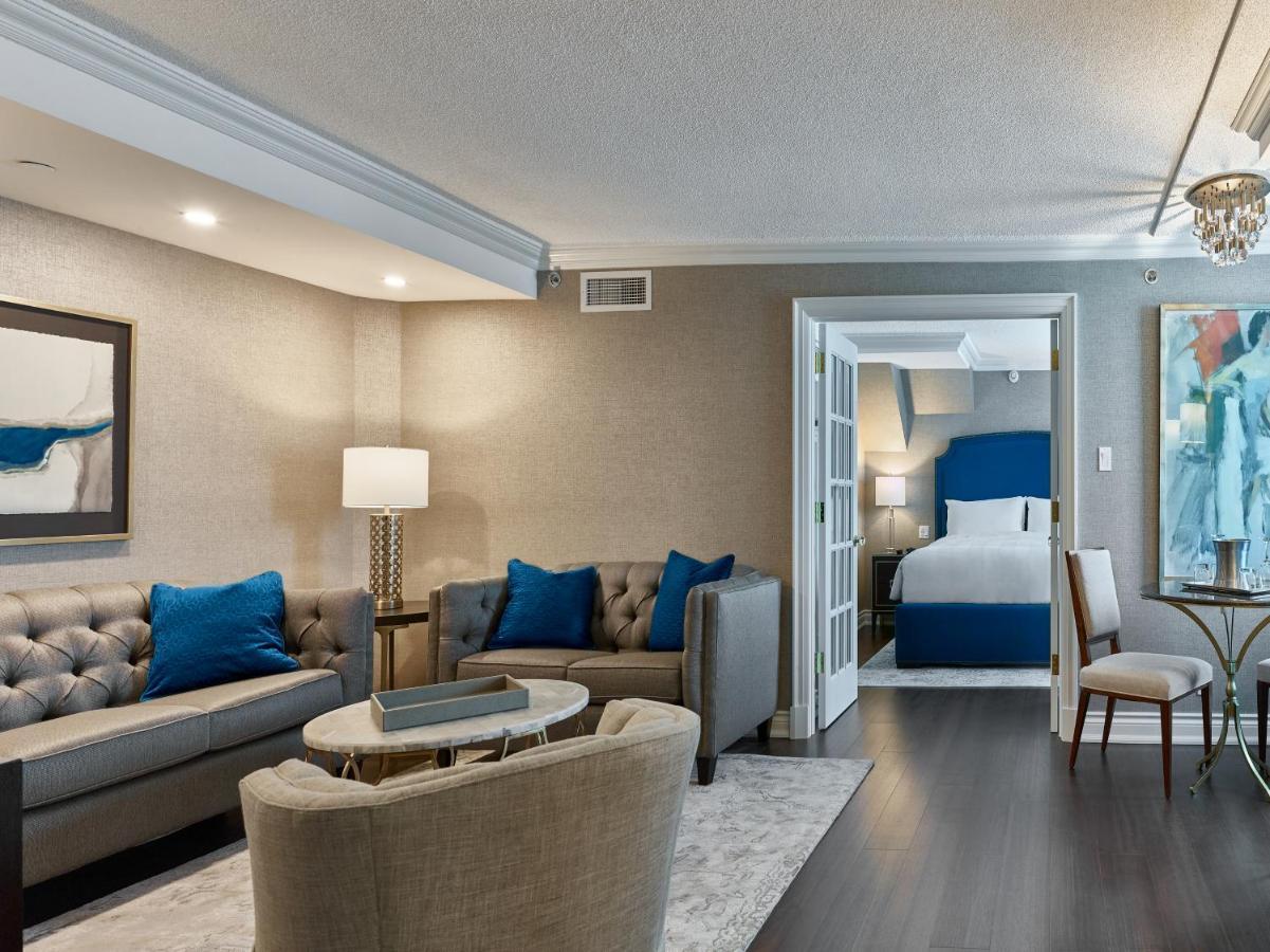 Chateau Vaudreuil Dış mekan fotoğraf A suite at the Ritz-Carlton, Boston